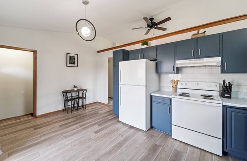 Des Moines House | Cozy 3-bedroom house in delightful Des Moines near lake