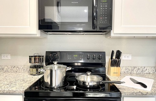 San Antonio House | Cozy 3 Bedrooms for 6 Guests