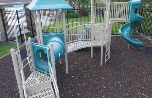 Barker House | Cozy 3 bedrooms House - Feel Like Home