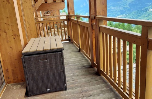 Bellentre Apartment | Cozy 3-room apartment with pool and parking in La Plagne