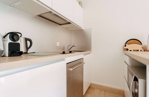 Carnac Apartment | Cozy 3-Room Apartment in Carnac, 100m from Beach, Terrace & Garden, 4 Guests