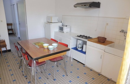 Notre-Dame-de-Monts House | Cozy 30m² House for 4 in Tranquil Area, 600m from Beach – Notre-Dame-de-Monts