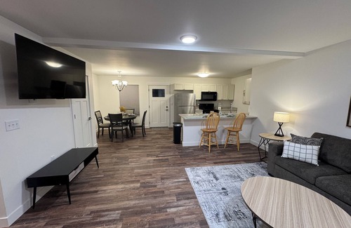 Meadow Lakes Apartment | Cozy 3BR/2BA Alaskan Retreat - Comfort, Adventure & Extended Stay Ready