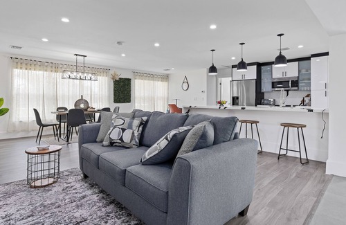 Palm Beach - West Palm Beach House | Cozy 3BR/2Bathroom Home Near Beach Dwntwn Nightlife Shopping