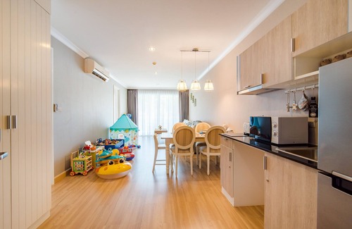 Khao Takiab Condo | Cozy 3BR Family Condo in Hua Hin Free Water Park Walk to Beach and Cicada Market