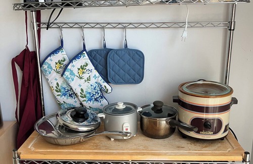 Harrisburg House | Cozy 3BR Family Escape Near Hershey & Harrisburg Sleeps 5 Free Parking