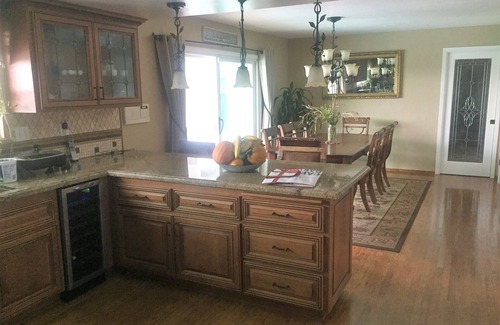 Antioch House | Cozy 4-bedroom house in peaceful Antioch with WiFi, AC
