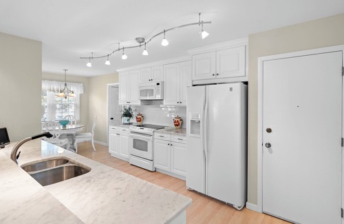 Stone Harbor House | Cozy 5-Bedrom Stone Harbor Getaway– Perfect for Families or Wedding Guests!