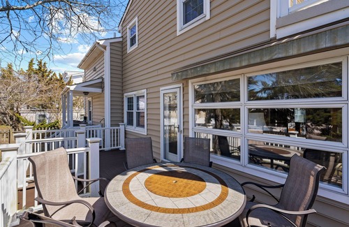 Stone Harbor House | Cozy 5-Bedrom Stone Harbor Getaway– Perfect for Families or Wedding Guests!