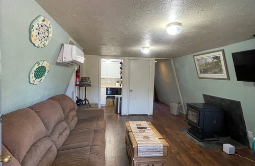 Payson House | Cozy A-Frame w/4 beds, home-away-from-home, explore Tonto with ease!