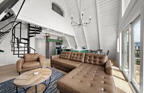 Surfside Beach House | Cozy A-frame with Gulf View, Yard & Fire Pit