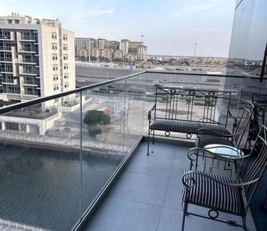 Al Raha Beach Apartment | Cozy Al Raha Beach Home