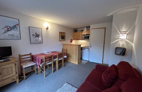 Meribel-Mottaret Apartment | Cozy alpine studio with Wifi and balcony - Méribel