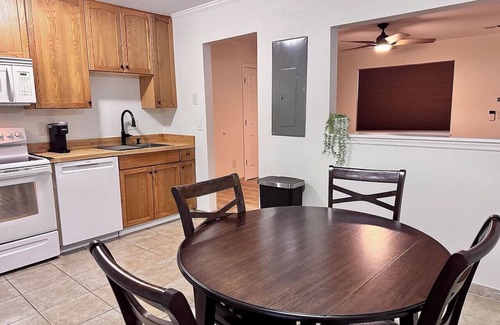 Burton Apartment | Cozy And Centrally Pet Friendly