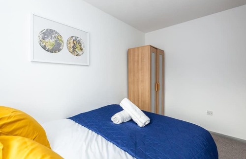 Becontree Apartment | Cozy And Elegant LivingI Sleeps 5 Dagenham I Super Fast WiFi Free parking
