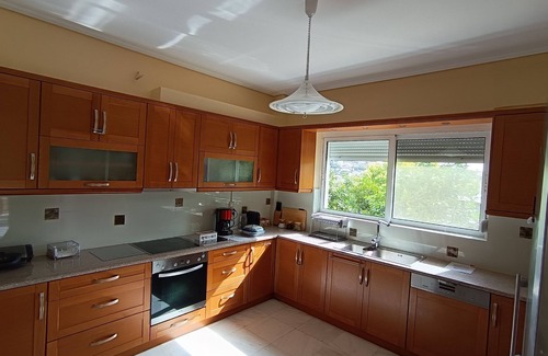 Lavreotiki Apartment | Cozy and luxury by the sea with spectacular view. Family sized with bbq and yard