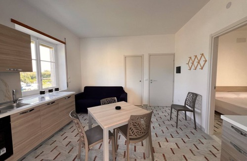 Fuscaldo Apartment | Cozy and modern apartment a stone's throw from the sea