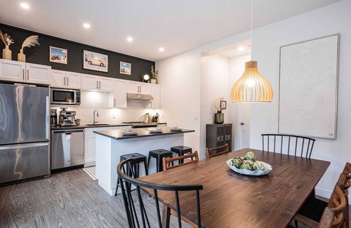 Revelstoke Condo | Cozy and Modern Getaway