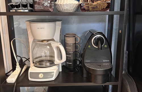 Sarasota Springs Apartment | Cozy and Private Studio Retreat near Downtown & Beaches