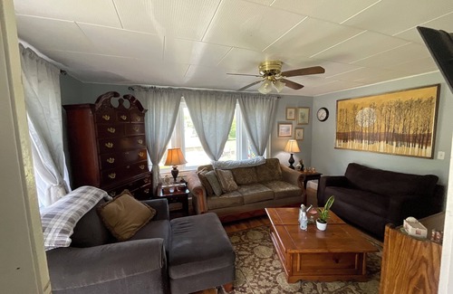 Roanoke House | Cozy and spacious main level apartment in a multi-unit home