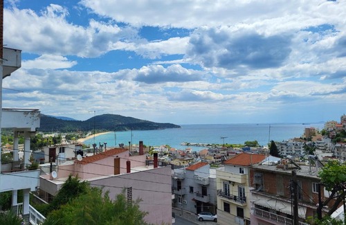 Kavala Apartment | Cozy And Sunny