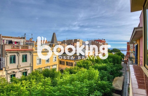 Sant Feliu de Guixols Apartment | Cozy apartment in the very heart of Sant Feliu, next to the beach