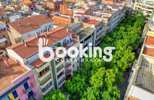 Sant Feliu de Guixols Apartment | Cozy apartment in the very heart of Sant Feliu, next to the beach