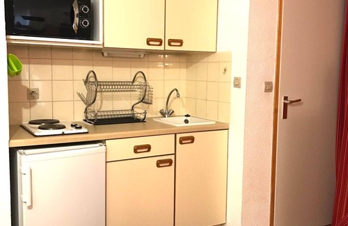Montalbert Apartment | Cozy apartment in Montalbert: 2 rooms, 4 pax, ski-in/ski-out