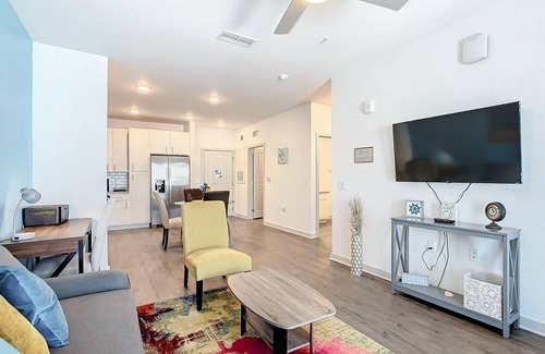 Lake Buena Vista Apartment | Cozy Apartment 10 mins to Disney