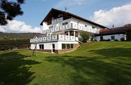 Rinchnach Apartment | Cozy apartment (50 sqm) for up to 4 people with balcony