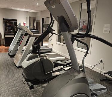 Downtown Gatineau Apartment | Cozy Apartment #8-B