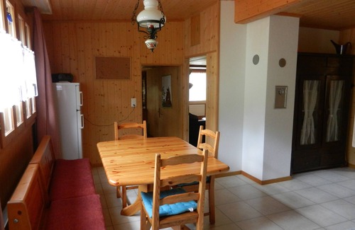 Kandergrund Apartment | Cozy apartment, family-friendly, detached, off the main road