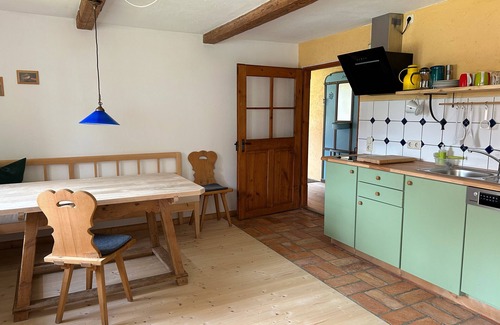 Unterammergau Apartment | Cozy Apartment "Ferienwohnung Filser" with Mountain View, Wi-Fi & Balcony; Parking Available