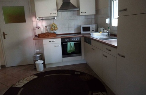 Briesensee Apartment | Cozy apartment for up to 5 people, kitchen, bathroom, forest, terraces