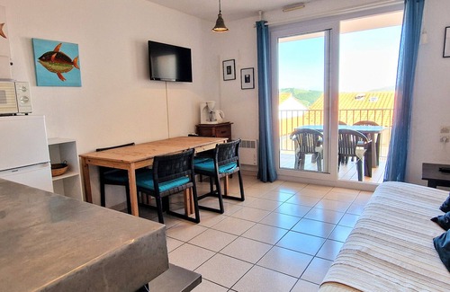 Banyuls-sur-Mer Apartment | Cozy Apartment in Banyuls, Terrace, Sleeps 4, Wi-Fi, Parking
