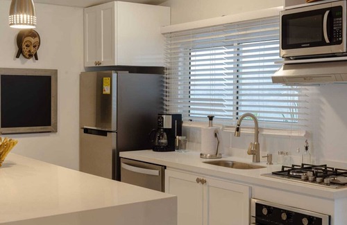Comuna 2 Apartment | Cozy Apartment in the Heart of Los Cocos 202 Santa Marta