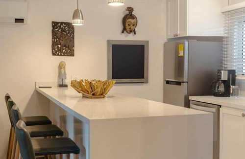 Comuna 2 Apartment | Cozy Apartment in the Heart of Los Cocos 202 Santa Marta