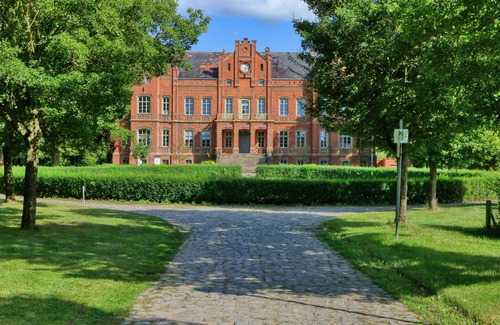 Krakow am See Apartment | Cozy apartment in Krakow am See