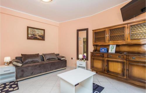 Mihotici Apartment | Cozy Apartment In Matulji With Wifi