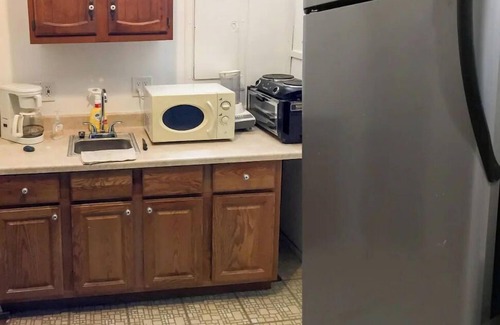 Put-in-Bay House | Cozy apartment in the heart of downtown Put in Bay