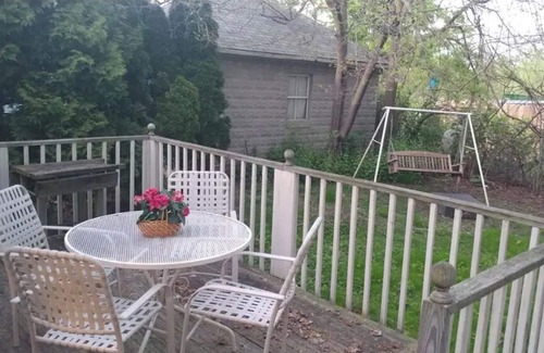 Put-in-Bay House | Cozy apartment in the heart of downtown Put in Bay