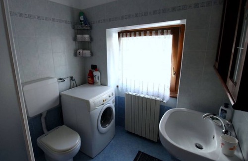 Lozzo di Cadore Apartment | Cozy apartment in the Dolomites