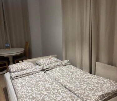 Sielce Apartment | Cozy Apartment near Łazienki Royal Park