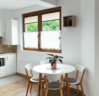 Pasareni Apartment | Cozy apartment on the picturesque Niraj Valley