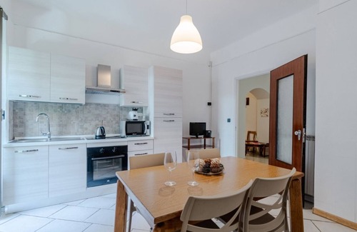 San Salvario Apartment | Cozy apartment perfect for 7 guests is located in the San Salvario district, one of the central districts of Turin, famous for its Art Nouveau and Baroque style buildings. We are in a strategic position: a few meters from the metro station, 4 stops from