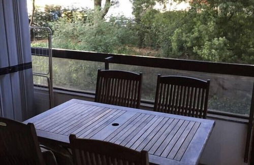 Vigo Apartment | Cozy apartment with pool though. Wifi