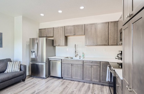 Belmar Park Apartment | Cozy Apt in Quiet Neighborhood