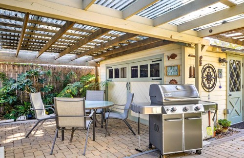 Arroyo Grande House | Cozy Arroyo Grande Cottage with Patio and Grill!