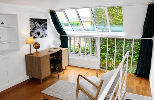 Butte-aux-Cailles Apartment | Cozy Artist Loft