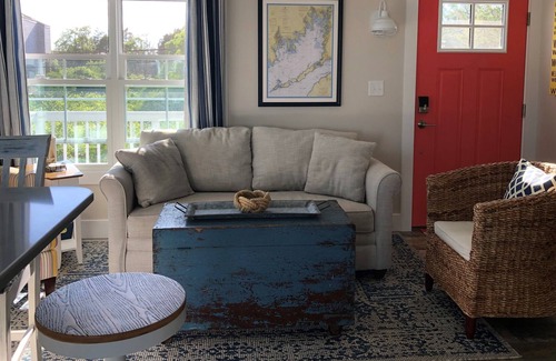 Mattapoisett Center House | Cozy Beach Cottage in Mattapoisett